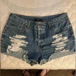 Forever 21 shorts size 29